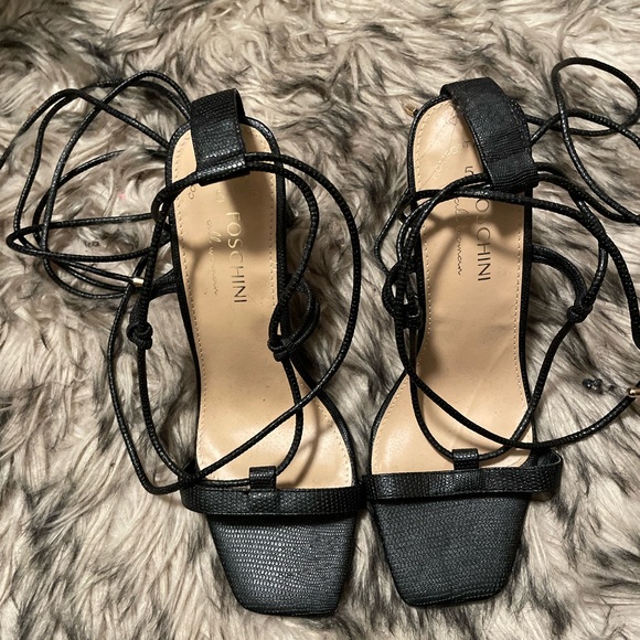 Foschini heels, brand newb ever worn - Picture 2 of 3